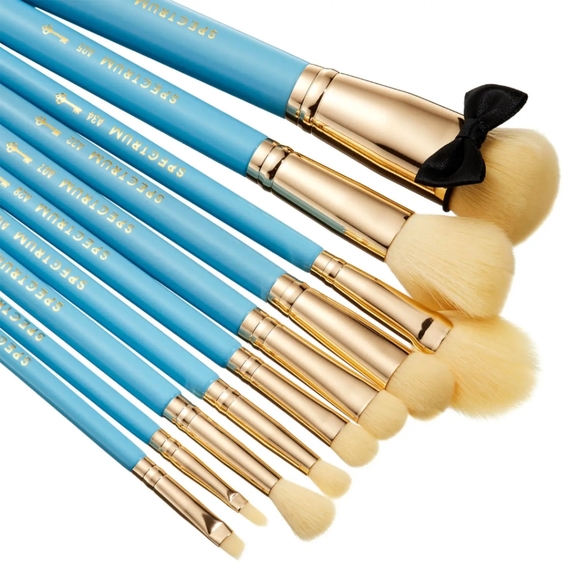 Alice in Wonderland 10 Piece Brush Set - Picture 5 of 16